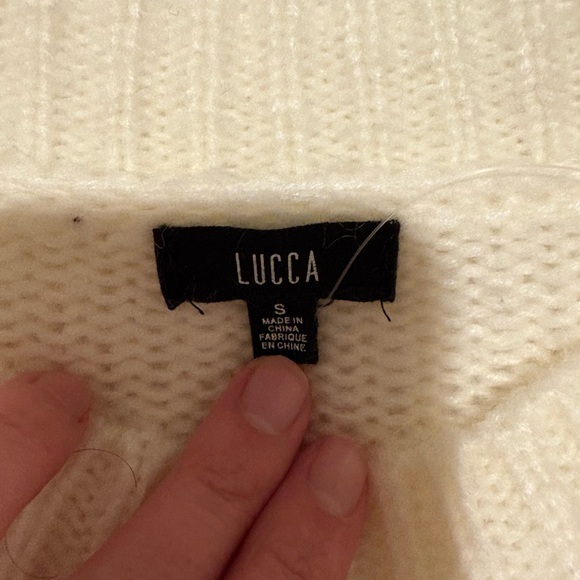 Chic Cream Ruffle Sweater - Picture 2 of 2